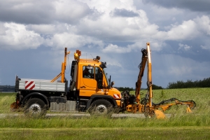 Article: the advantages of heavy-duty equipment